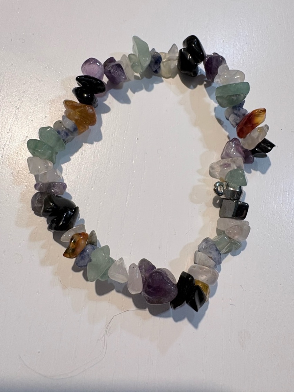 Adorable shell and real gemstone earrings and bracelets set - Picture 2 of 4